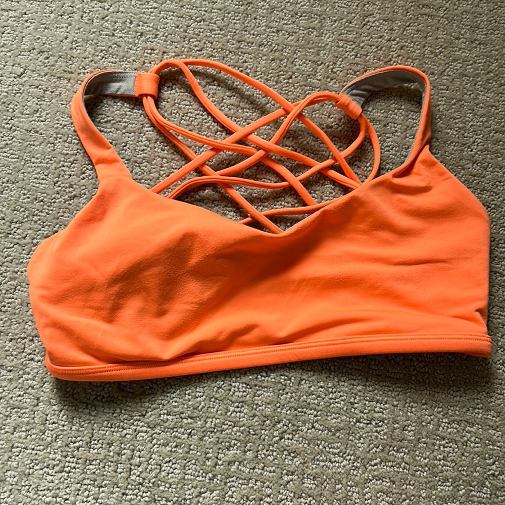Orange, free to be bra